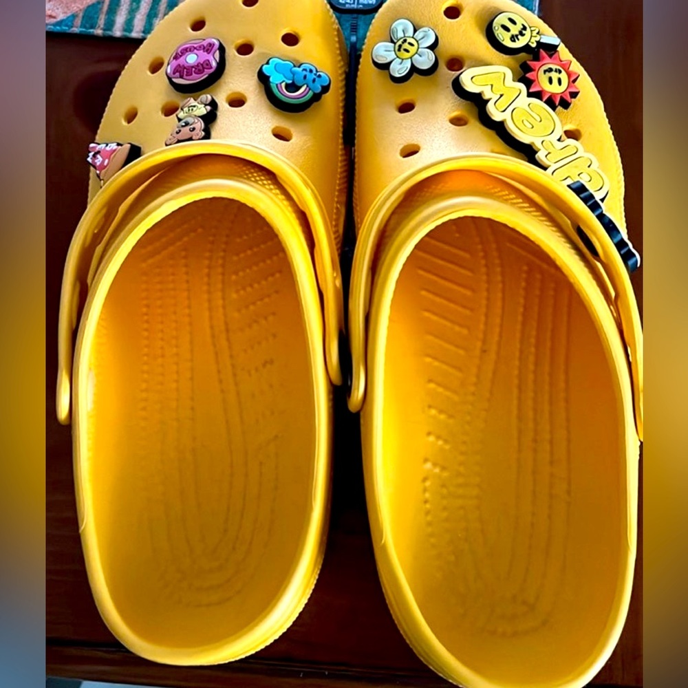 Justin Bieber crocs